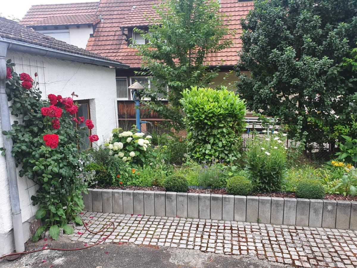 Kleines Bauernhaus Mit Nostalgischem Flair Villa Rheinhausen Eksteriør bilde